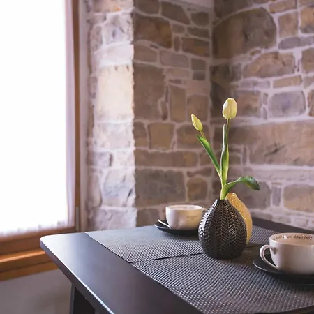 Han/Misafirhane Portole