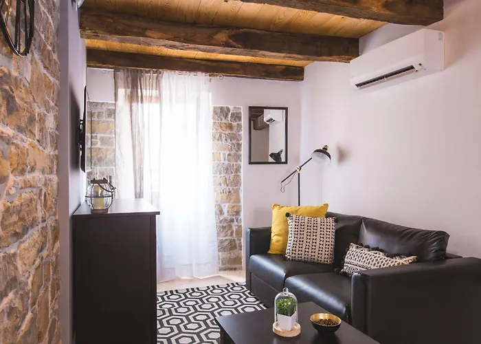 Portole Värdshus Oprtalj