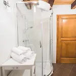 Portole イン *